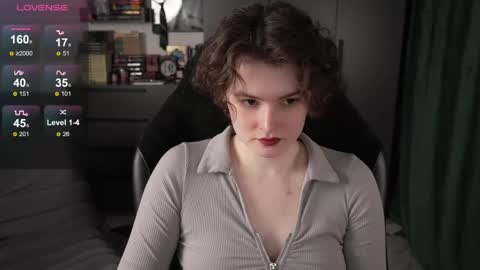 Helen Blossom online show from 04-08-26, 01:11