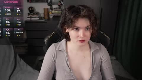 Snapshot of cybersamuraii chatting on 05-24-26, 01:49 Helen Blossom online show from 05-24-26, 01:49