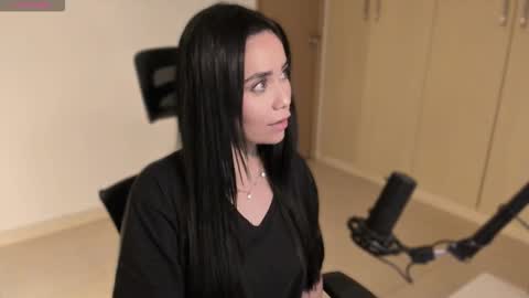 cyborgmuse online show from 10-28-25, 07:23