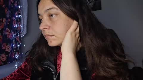 Cyndee Winter online show from 04-26-26, 07:55