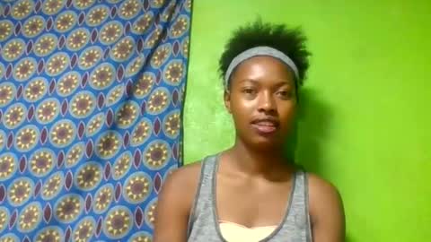 cynthia233365 online show from 06-01-26, 06:37