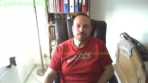Snapshot of cypheros2025 chatting on 02-19-25, 10:01 Chris online show from 02-19-25, 10:01