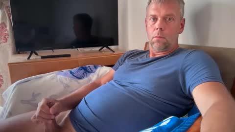 Czen online show from 05-31-26, 01:18