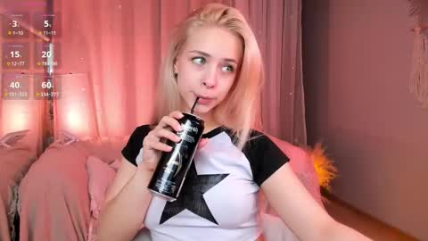 Julie online show from 03-13-26, 07:04