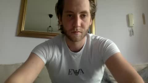 Snapshot of d3nnis_123 chatting on 02-15-25, 02:33 d3nnis_123 online show from 02-15-25, 02:33