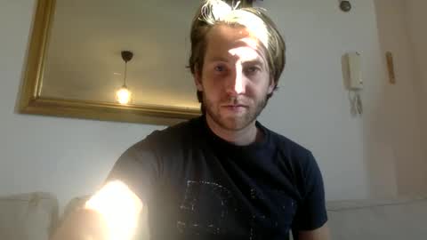 Snapshot of d3nnis_123 chatting on 02-17-25, 02:26 d3nnis_123 online show from 02-17-25, 02:26