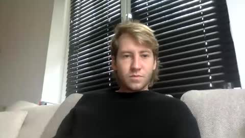 Snapshot of d3nnis_123 chatting on 10-20-25, 07:31 d3nnis_123 online show from 10-20-25, 07:31