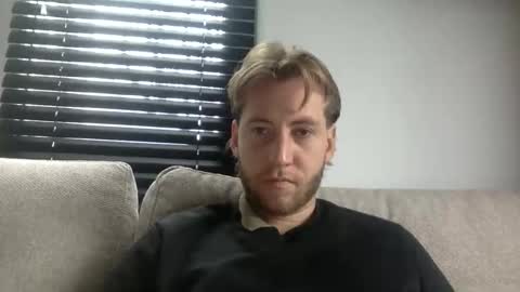 Snapshot of d3nnis_123 chatting on 11-03-25, 01:12 d3nnis_123 online show from 11-03-25, 01:12