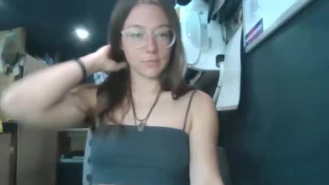 d3sert_moon online show from 11-30-25, 05:17