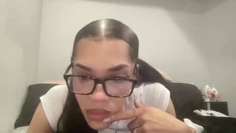 Snapshot of d50310808 chatting on 01-06-26, 07:45 d50310808 online show from 01-06-26, 07:45