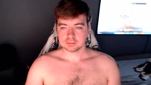 Snapshot of d_surman1994 chatting on 06-05-26, 11:32 d_surman1994 online show from 06-05-26, 11:32