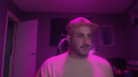 Snapshot of dabirdfree chatting on 02-20-25, 03:45 Destroyer online show from 02-20-25, 03:45