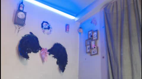 Snapshot of dabria_luxe chatting on 02-05-26, 12:15 dabria_luxe online show from 02-05-26, 12:15