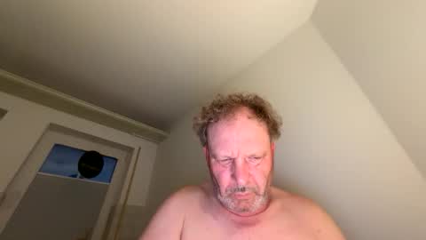 dachdecker7269 online show from 04-08-26, 04:01