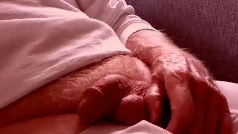 Snapshot of dad_next_door chatting on 01-03-25, 07:50 Richard online show from 01-03-25, 07:50