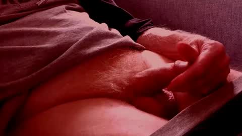 Snapshot of dad_next_door chatting on 01-08-25, 06:31 Richard online show from 01-08-25, 06:31