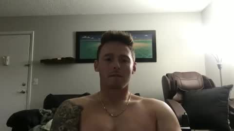 Snapshot of daddie12345678 chatting on 02-17-25, 01:04 Daddy online show from 02-17-25, 01:04