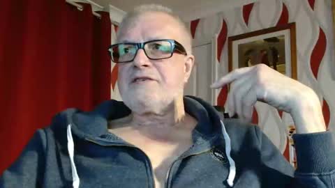 Brian ... online show from 03-30-26, 07:48