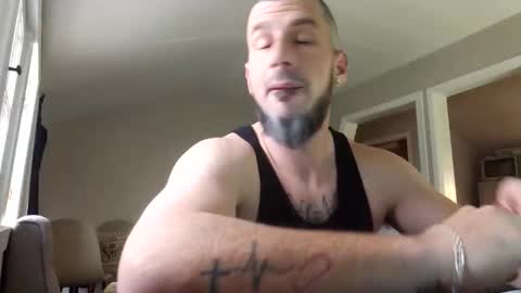 Snapshot of daddo1477 chatting on 11-17-25, 07:52 daddo1477 online show from 11-17-25, 07:52