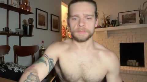 Snapshot of daddydaydrinkz chatting on 12-15-24, 08:30 DaddydayDrinkz online show from 12-15-24, 08:30