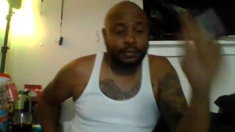 Snapshot of daddydickxm chatting on 07-13-26, 05:32 daddydickxm online show from 07-13-26, 05:32