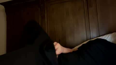 Daddy online show from 03-19-26, 06:39