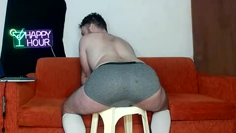 Greekboy28 online show from 04-08-26, 08:36