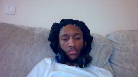 Snapshot of daddygage95 chatting on 09-09-25, 03:39 Black Joe Francis online show from 09-09-25, 03:39