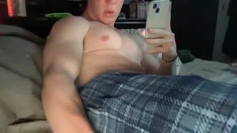 Snapshot of daddygmoney6969 chatting on 12-09-24, 12:12 daddygmoney6969 online show from 12-09-24, 12:12