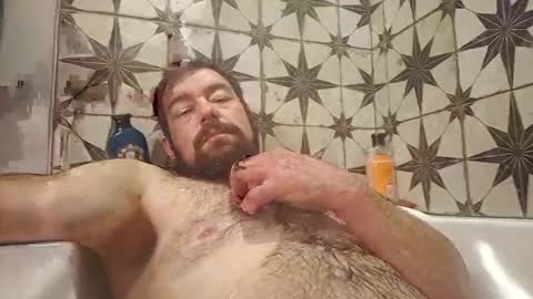Snapshot of daddyj1983 chatting on 05-12-26, 02:52 daddyj1983 online show from 05-12-26, 02:52