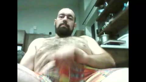 Snapshot of daddyj1983 chatting on 05-26-26, 03:02 daddyj1983 online show from 05-26-26, 03:02