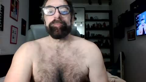 Snapshot of daddymusclebearrio chatting on 08-03-26, 04:22 daddymusclebearrio online show from 08-03-26, 04:22