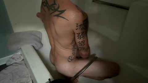 Snapshot of daddyontherd chatting on 06-19-26, 11:30 EOnTheRd online show from 06-19-26, 11:30