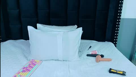 Antonella  online show from 04-16-26, 08:20