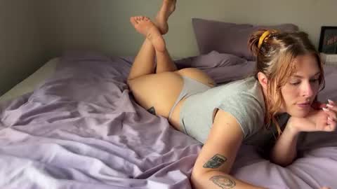 Snapshot of daddysfav_xx chatting on 06-23-26, 04:38 princess online show from 06-23-26, 04:38