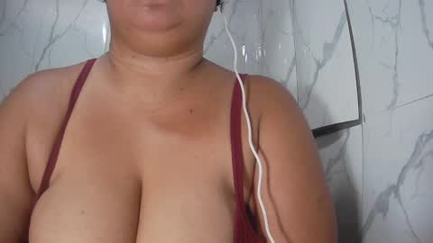 Snapshot of daddysfuckdoll chatting on 12-14-24, 11:45 daddysfuckdoll online show from 12-14-24, 11:45