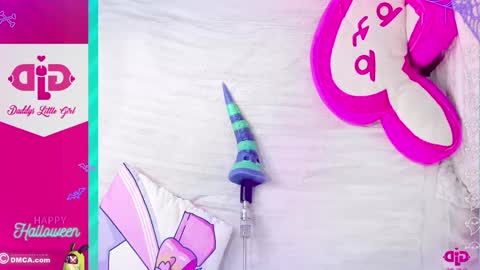 Im Andrea Nice to see you here  I love patterns soo much online show from 10-30-25, 12:34