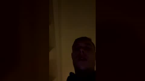 Snapshot of daddywantsyou696922 chatting on 03-14-26, 05:46 FunCum online show from 03-14-26, 05:46