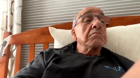 daddyweis online show from 11-04-25, 03:27