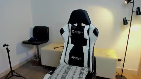 Allan Daf online show from 11-24-25, 12:49