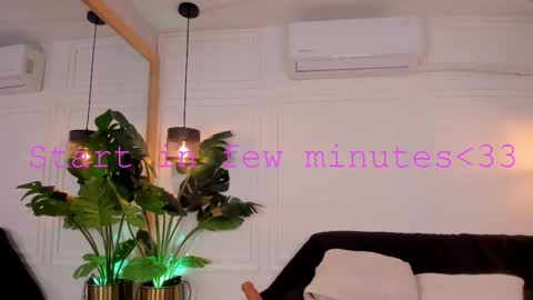 dafne_hillss online show from 01-14-26, 12:44