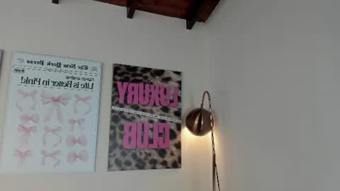 Snapshot of dafne_hillss chatting on 06-20-26, 10:40 dafne_hillss online show from 06-20-26, 10:40