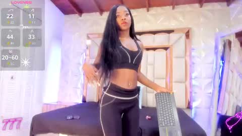Snapshot of dafnee_adams chatting on 06-22-26, 12:46 Dafnee online show from 06-22-26, 12:46