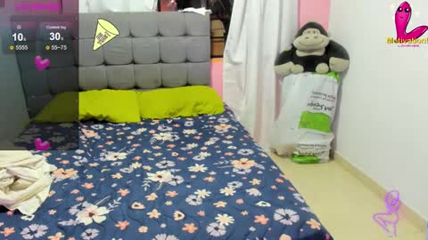 Snapshot of dahian_carter chatting on 01-16-25, 12:09 Dahian online show from 01-16-25, 12:09