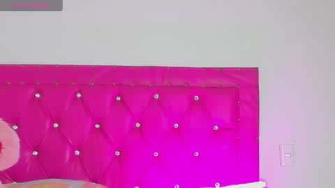    online show from 04-19-26, 12:22