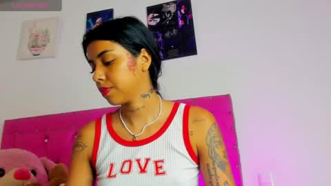    online show from 07-18-26, 07:39