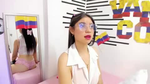 Snapshot of dahliacielo chatting on 06-17-26, 12:40 Dahlia Cielo online show from 06-17-26, 12:40