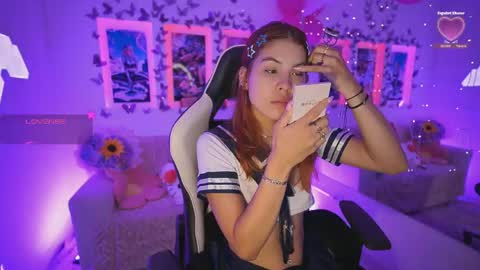 Dahlia Grey online show from 05-25-26, 11:38