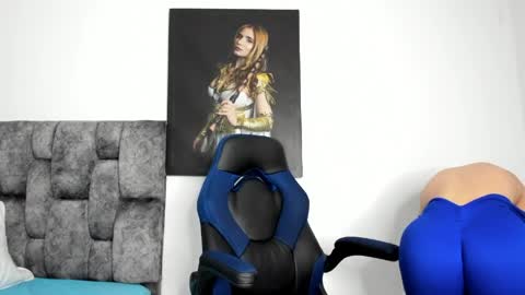 Snapshot of dahnna_squirt chatting on 06-09-26, 02:23 Dahana online show from 06-09-26, 02:23