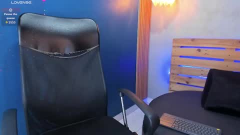 Snapshot of daiisy_kiss chatting on 09-15-25, 07:36 daiisy_kiss online show from 09-15-25, 07:36